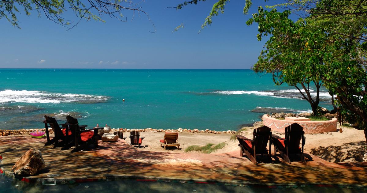 Airport Transfer From Sangster International Airport Montego Bay to Treasure Beach Area